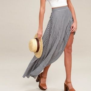 *NWT* Lulu's Burgundy & Navy Striped Maxi Skirt